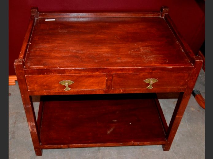 MAHOGANY 2-DRAWER SIDE TABLE WITH BOTTOM SHELF, 67 x 47 x 57cm
