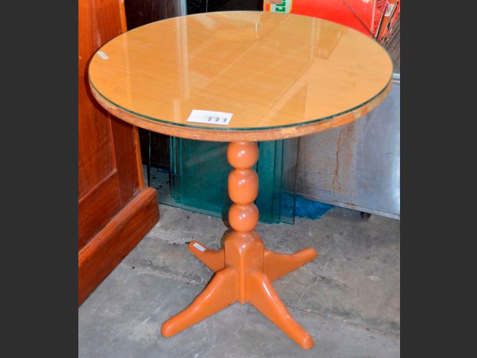 OAK FOIL CIRCULAR GLASS TOP SIDE TABLE, 60cm Diameter x 61cm High [Needs edging]