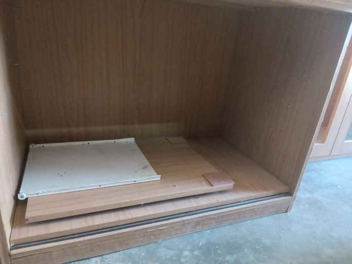 Wooden Book Filling Shelf 