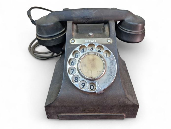 1940's Brtish Bakelite Rotary Telephone