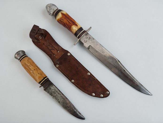 Vintage Two-Piece Hunting Knife Set with Carved Chieftain Pommels