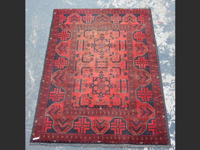 BURGUNDY, BEIGE & BLACK PERSIAN RUG, 148 x 105 [J]