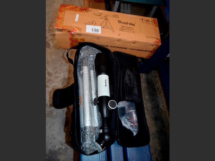 BOSHILE TELESCOPE WITH TRIPOD & BAG [Condition unknown]