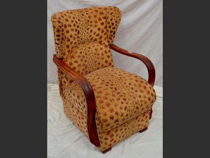 OAK & UPHOLSTERED ARMCHAIR [Upholstery worn]