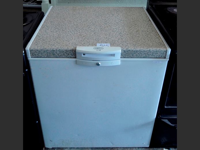 DEFY ECO 195 LITRE CHEST FREEZER [Getting cold]