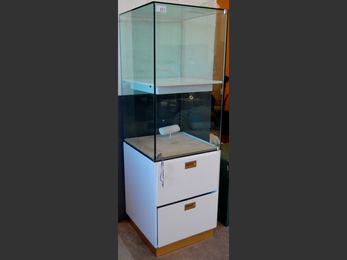 SINGLE DOOR GLASS DISPLAY CASE ON 2-DRAWER PEDESTALS, 60 x 60 x 185cm