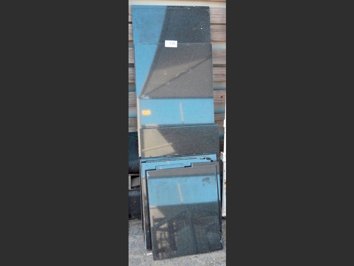 LOT: GRANITE SLABS