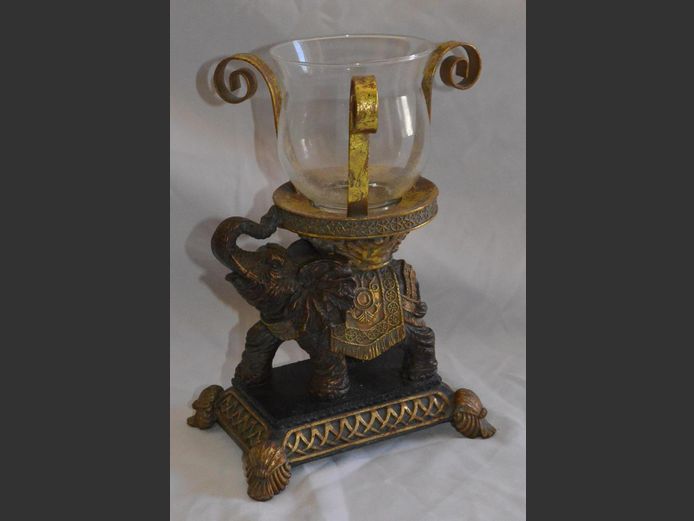 INTRICATELY CARVED & GILDED ELEPHANT CANDLE HOLDER, 19 x 13 x 28cm
