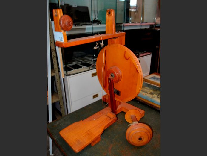 SPINNING WHEEL [Incomplete], 57 x 40 x 73cm