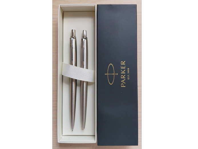 PARKER JOTTER STAINLESS STEEL BALLPOINT PEN SET 