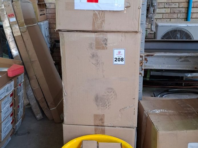 Feed containers x 10