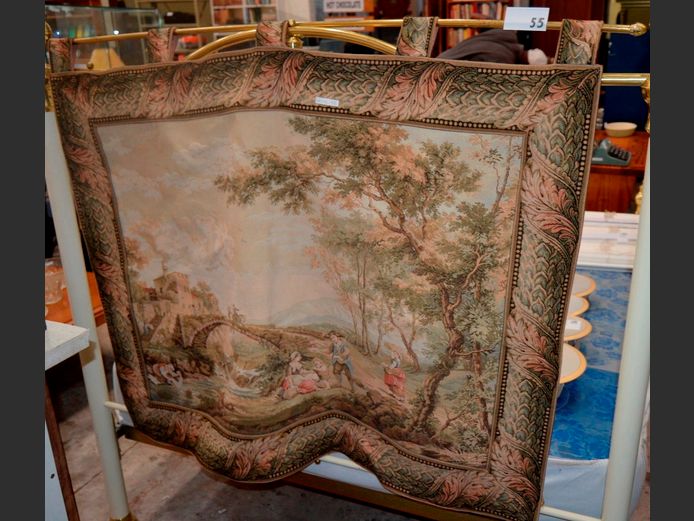 ANTIQUE WALL HANGING TAPESTRY, 120 x 100cm