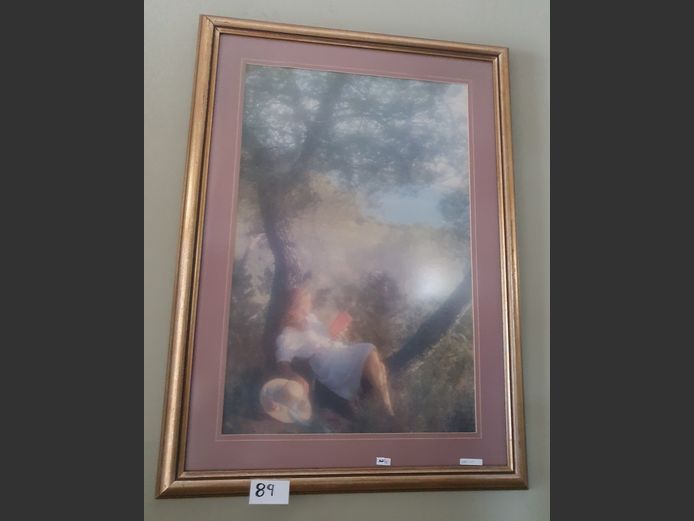 GILT FRAMED PRINT "LADY READING"