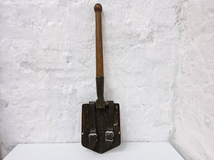 Vintage 1965 Military Entrenching Tool with Leather Carrier