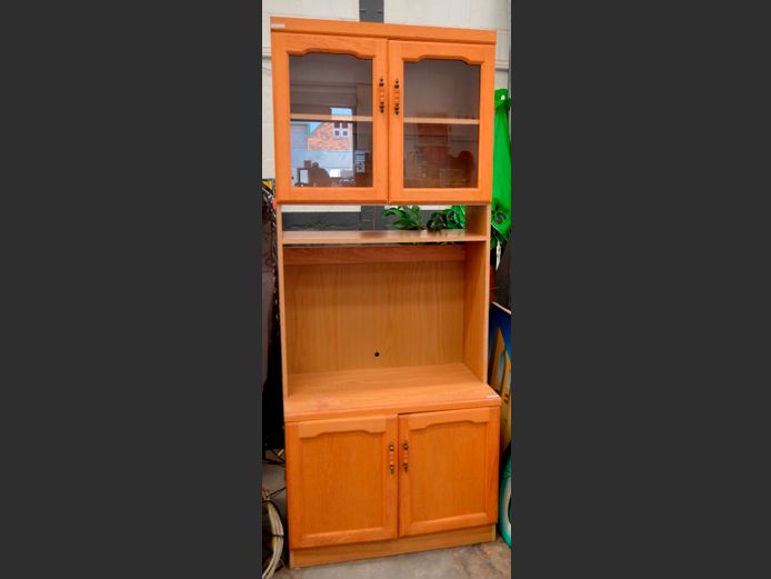 OAK FINISH 4-DOOR WALL UNIT, 81 x 46 x 196cm