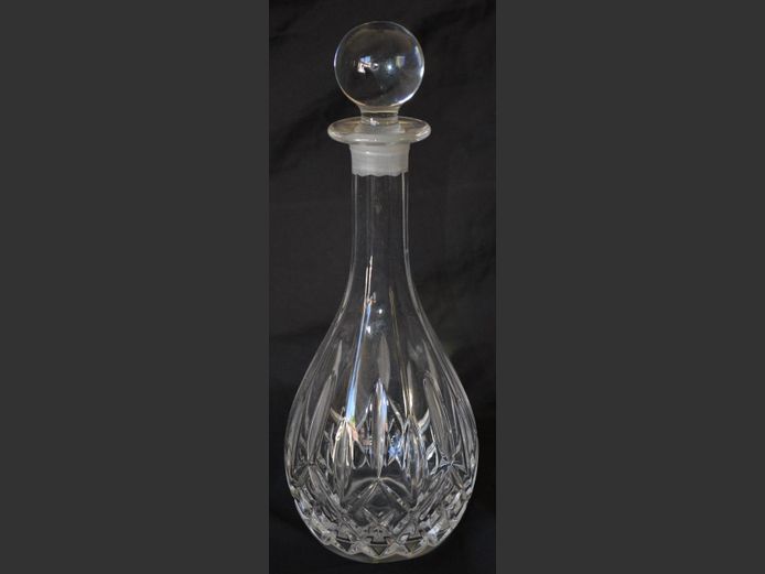 CRYSTAL DECANTER WITH STOPPER, 32cm High