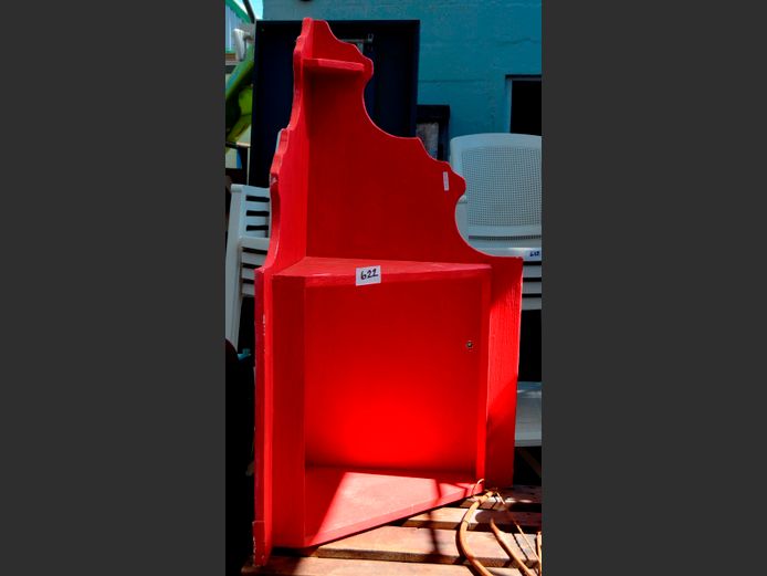 PINE UNDER RED PAINT CORNER SHELF, 79 x 40 x 117cm