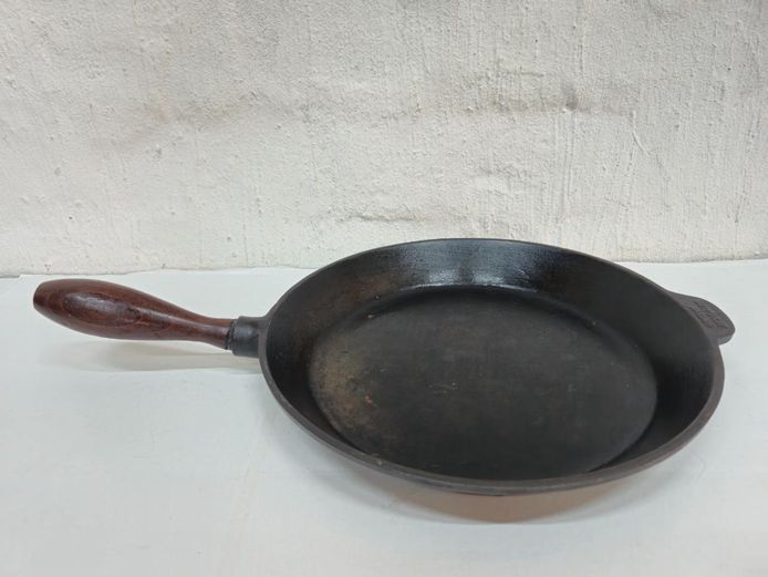 Skeppshult Swedish Cast Iron Frying Pan with Wooden Handle
