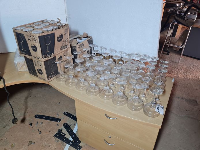 LOT VARIOUS GLASSES