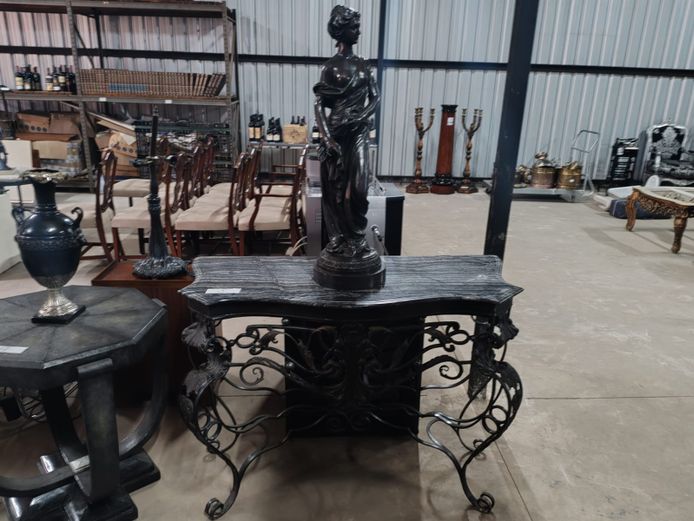 Console Table & Sculpture (STC)