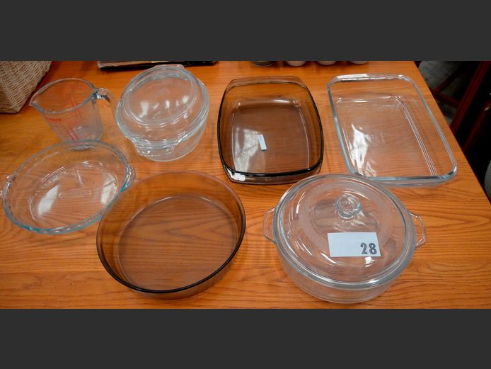 PYREX DISHES, CASSEROLE WITH LID, PIE DISHES, MEASURING JUG, etc