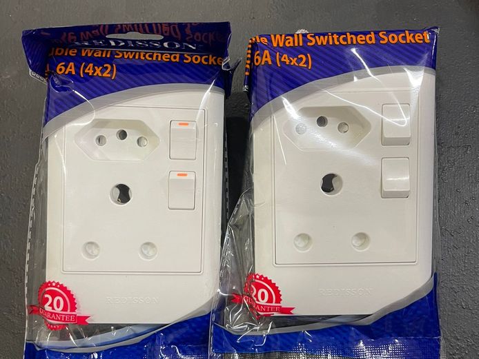 wall socket x2