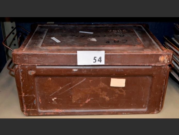 BROWN AMMO BOX, 42 x 28 x 20cm [Rusty]