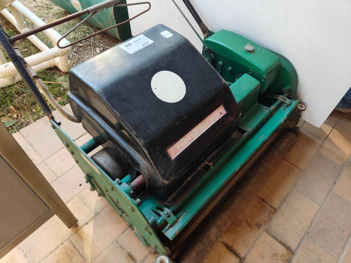 PROTEA 760 ACE ELECTRIC ROLLER MOWER (WORKING)