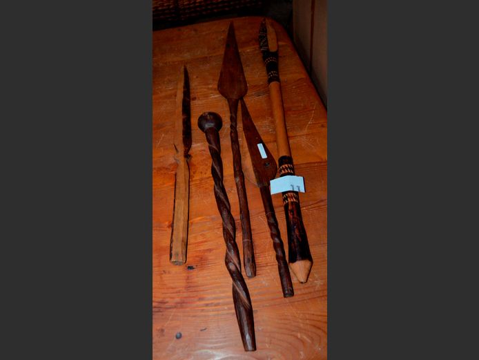 COLLECTION CARVED SPEARS & A KNOBKIERIE