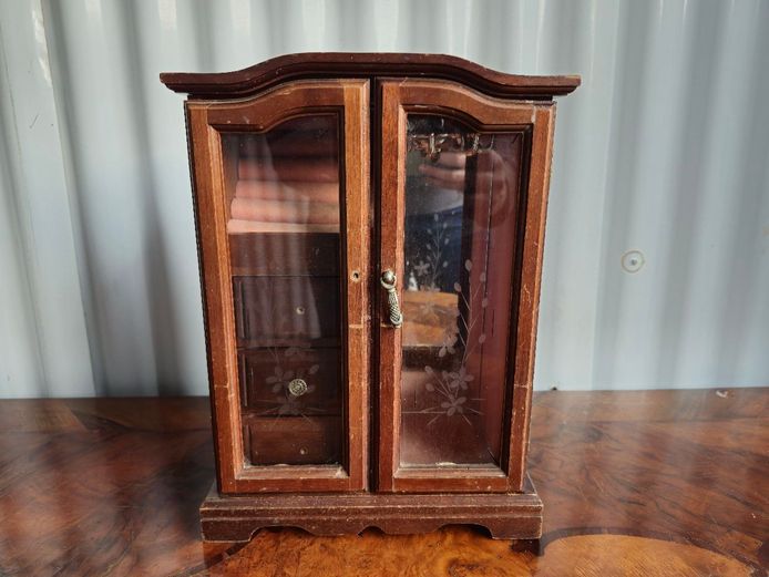 Vintage Wooden Musical Jewellery Cabinet with Glass Doors