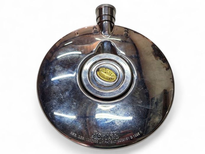 Classic Dalvey Flask with Brass Oakleaf Design