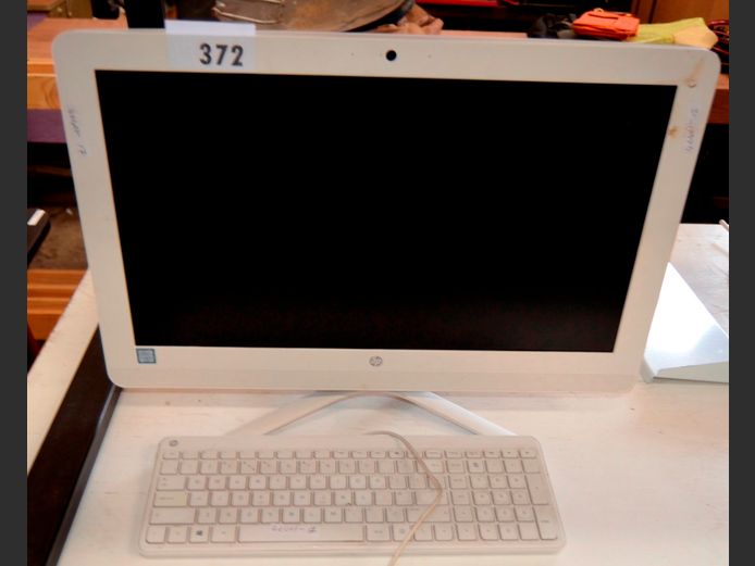 HP ALL-IN-ONE COMPUTER WITH KEYBOARD [Untested, no power supply]