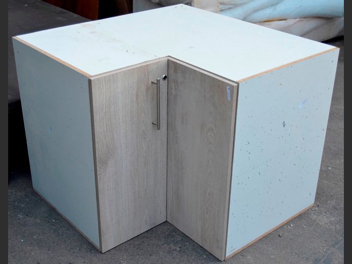 WHITE CORNER CABINET, 90 x 90 x 72cm [No top]