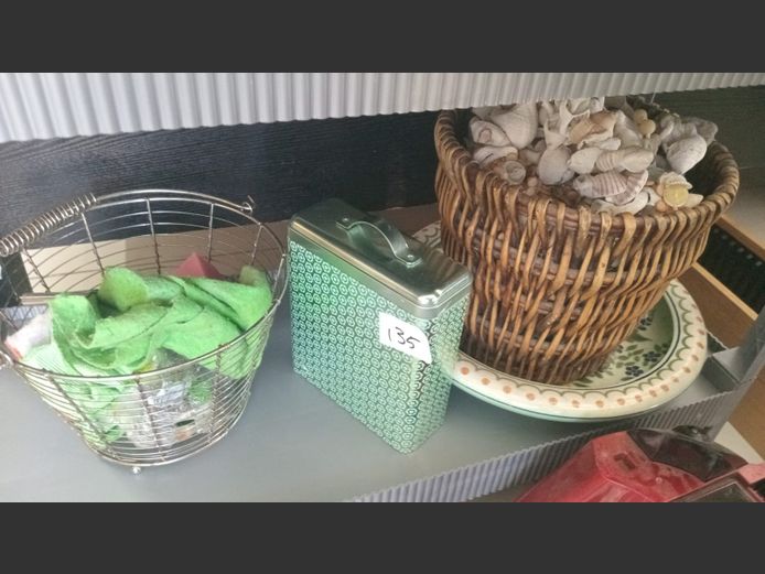 Loose items 