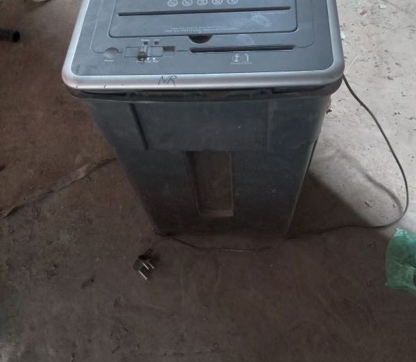 Parrot Shredder S 801