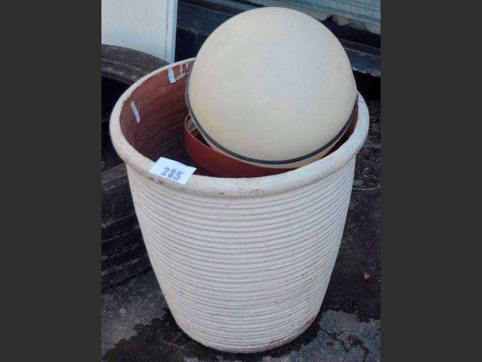 PLANTERS & AN OUTDOOR LIGHT