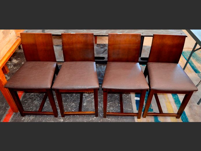 SET OF 4 MAHOGANY DINING CHAIRS WITH LEATHER SEATS