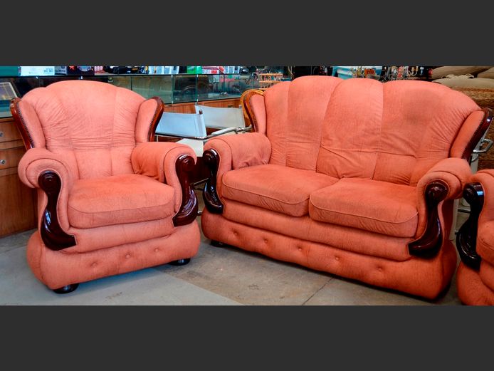 BURNT ORANGE UPHOLSTERED 2-PIECE 3-SEATER LOUNGE SUITE