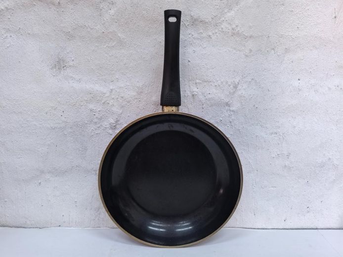 Pink Non-Stick Aluminium Frying Pan Skillet