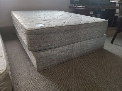 Jian Kang bed