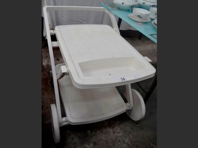 WHITE PLASTIC 2-TIER PATIO TROLLEY, 90 x 62 x 72cm