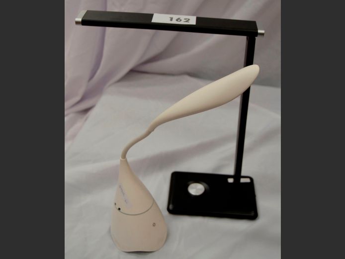 SANLIT L.E.D. DESK LAMP & A DESK LAMP SPEAKER [Untested]