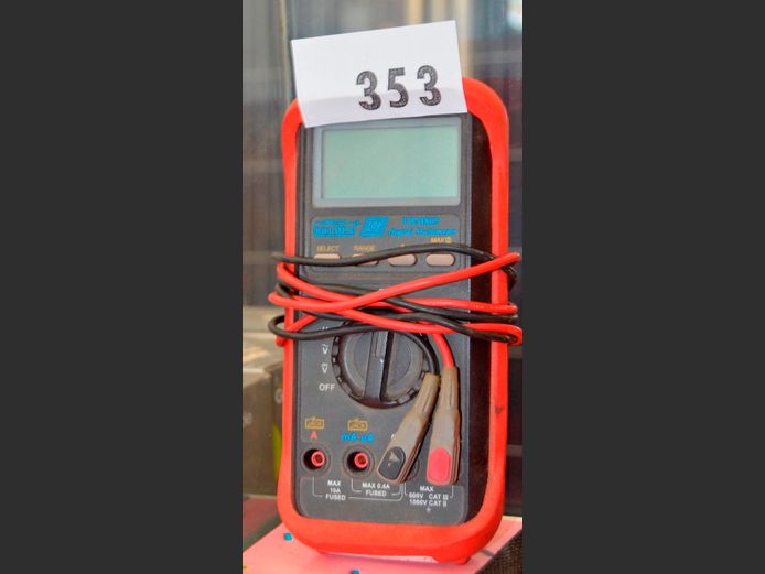 TOPTRONIC TBM805 DIGITAL MULTI-METER [Untested]