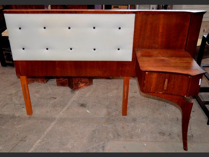 RETRO SINGLE HEADBOARD WITH SINGLE DRAWER PEDESTAL ATTACHED