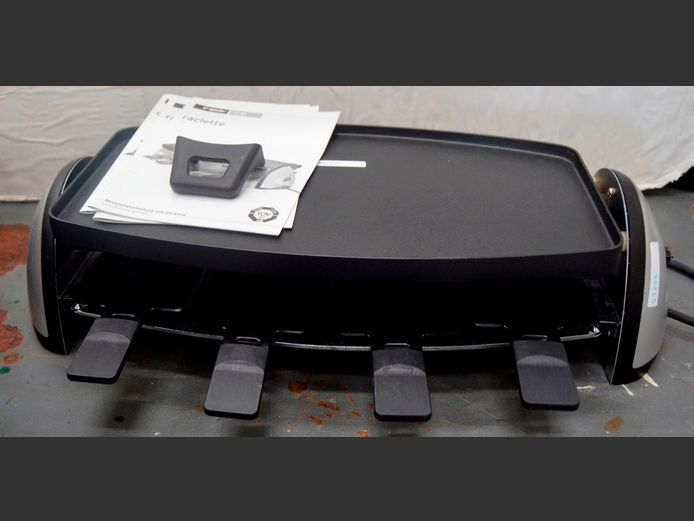 TCHIBO RACLETTE GRILL [Switches on, untested further]