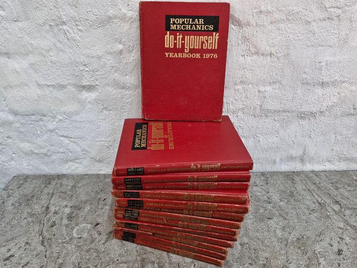 Popular Mechanics Do-It-Yourself Encyclopedia Set