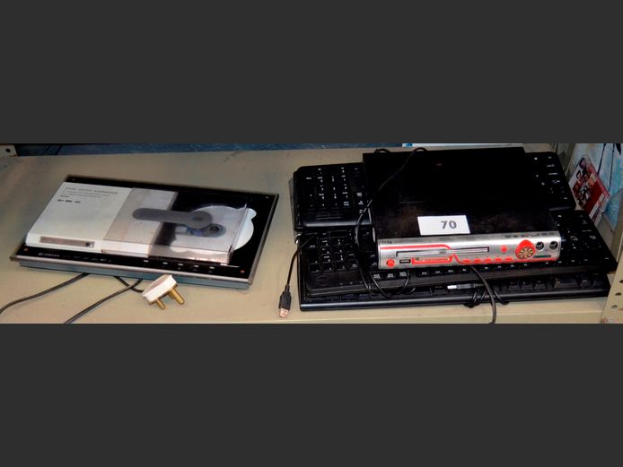 JEBSON KARAOKE DVD PLAYER, KEYBOARD, etc [Switches on]