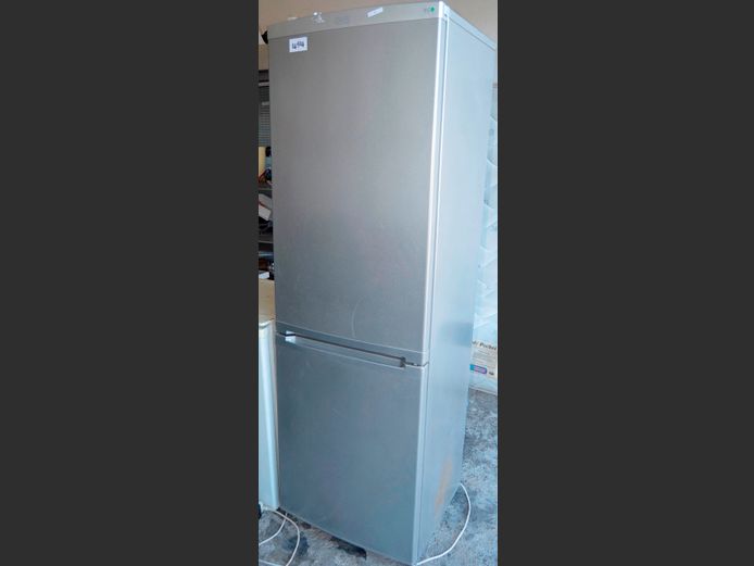 DEFY SILVER FRIDGE FREEZER [Switches on, not getting cold]