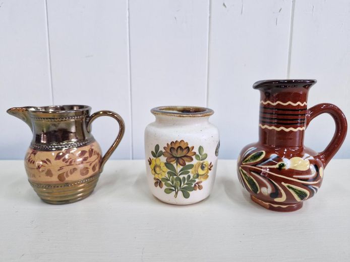 Ceramic Vases & Jugs - Retro Floral & Metallic Luster Glaze