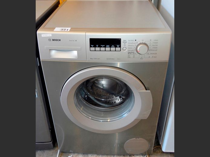 BOSCH SERIE 4 8kg STAINLESS STEEL FRONT LOADING WASHING MACHINE [Switches on, untested further] [#: 419541413]